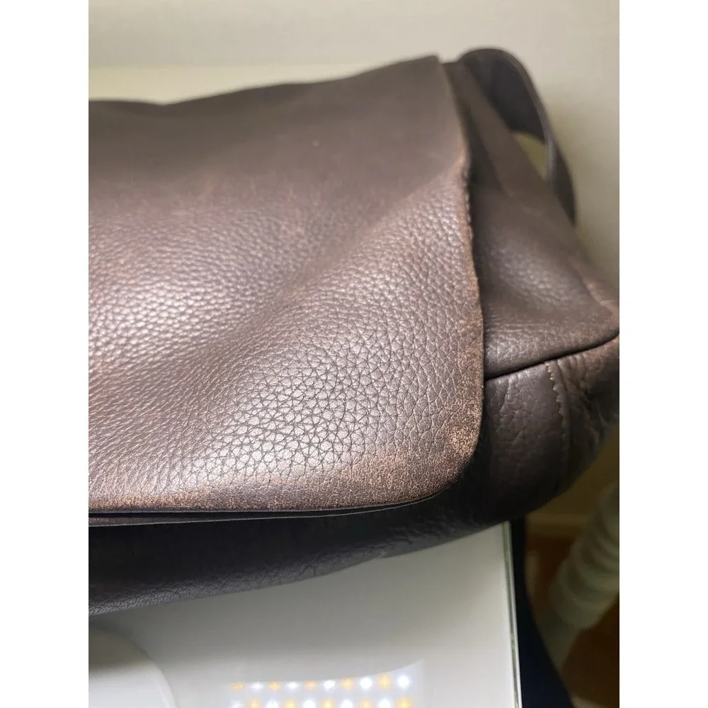 The Sak Crossbody Bag Brown Leather Satchel Flap Inside Pockets Divider Used